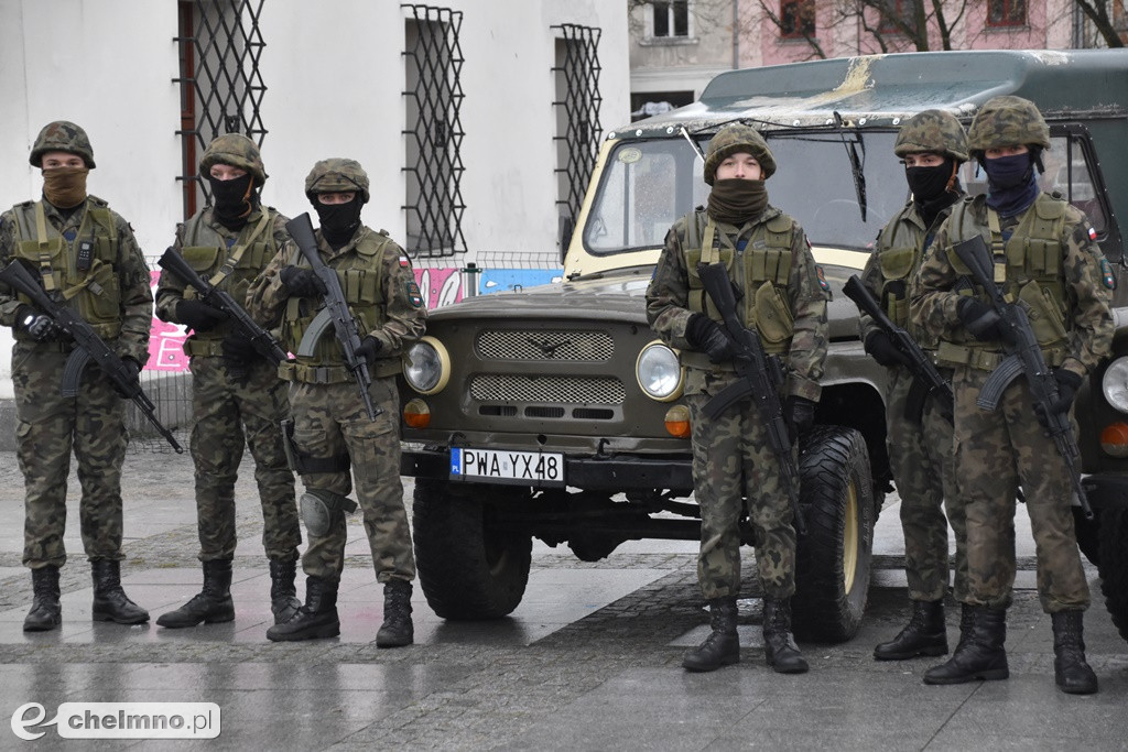 Tak było na paradzie aut i uczestników WOŚP