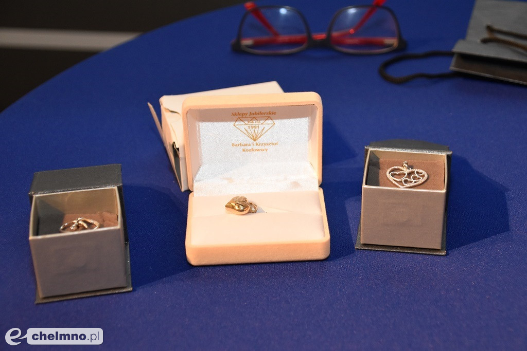 Urszula Dębska pomagała na licytacjach w Rondzie