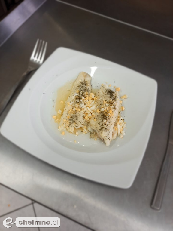 Smaczne zajęcia praktyczne w ZS CKZ w Grubnie