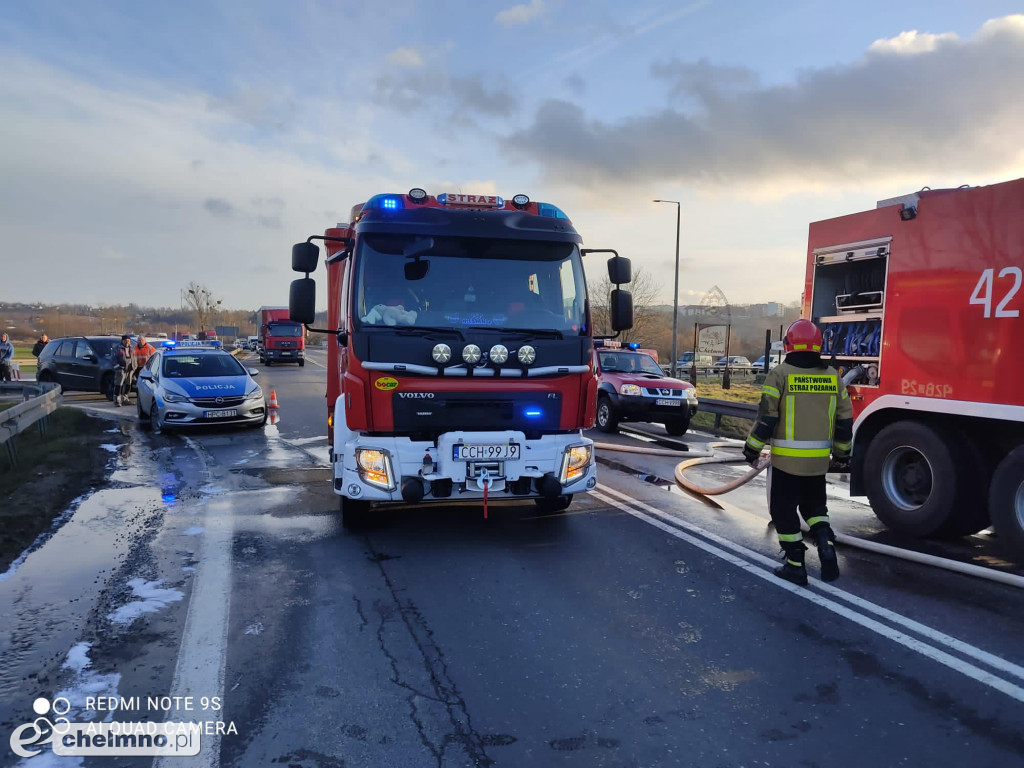 Płonęło auto na DK91. Blokada mostu na Wiśle