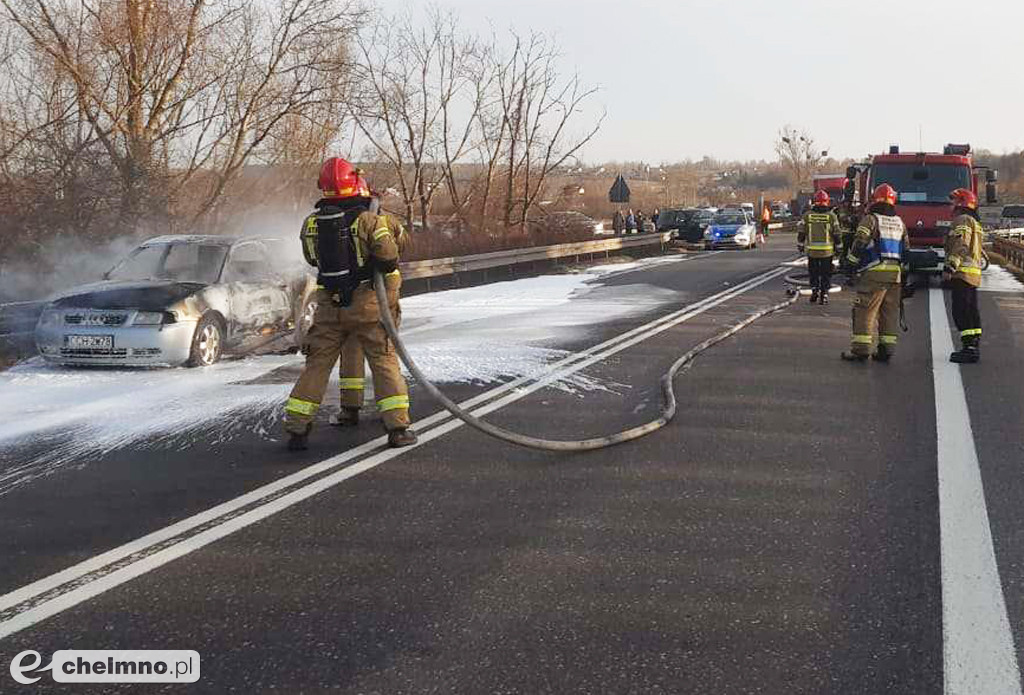 Płonęło auto na DK91. Blokada mostu na Wiśle