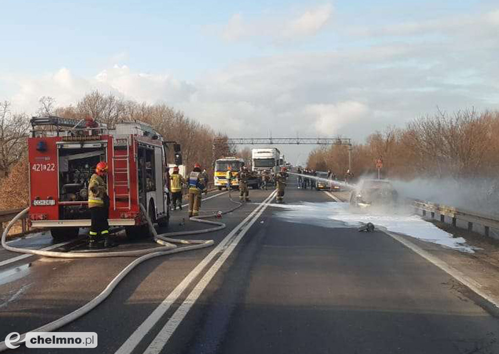 Płonęło auto na DK91. Blokada mostu na Wiśle