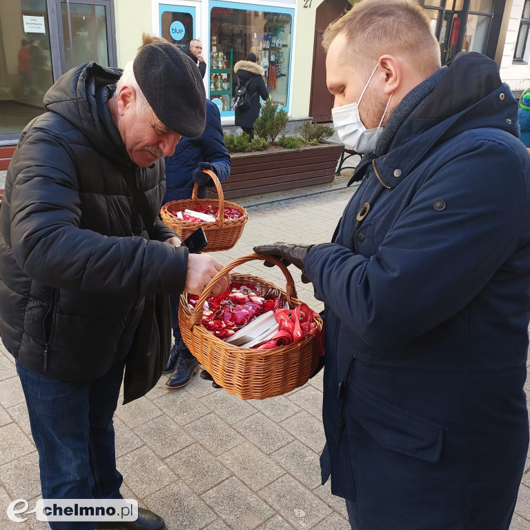 Symboliczne Walentynkowe cukierki dla mieszkańców