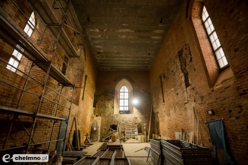 Świecka warownia odzyskuje średniowieczny blask