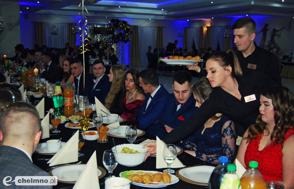 Studniówka 2022 uczniów ZS CKZ Grubno