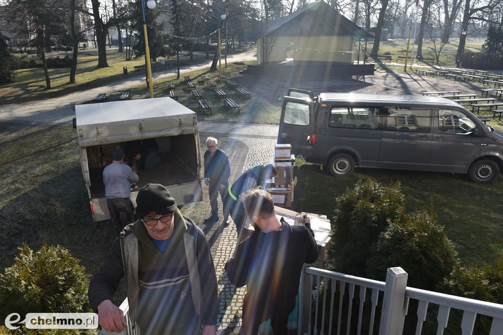 Dary można liczyć w tonach