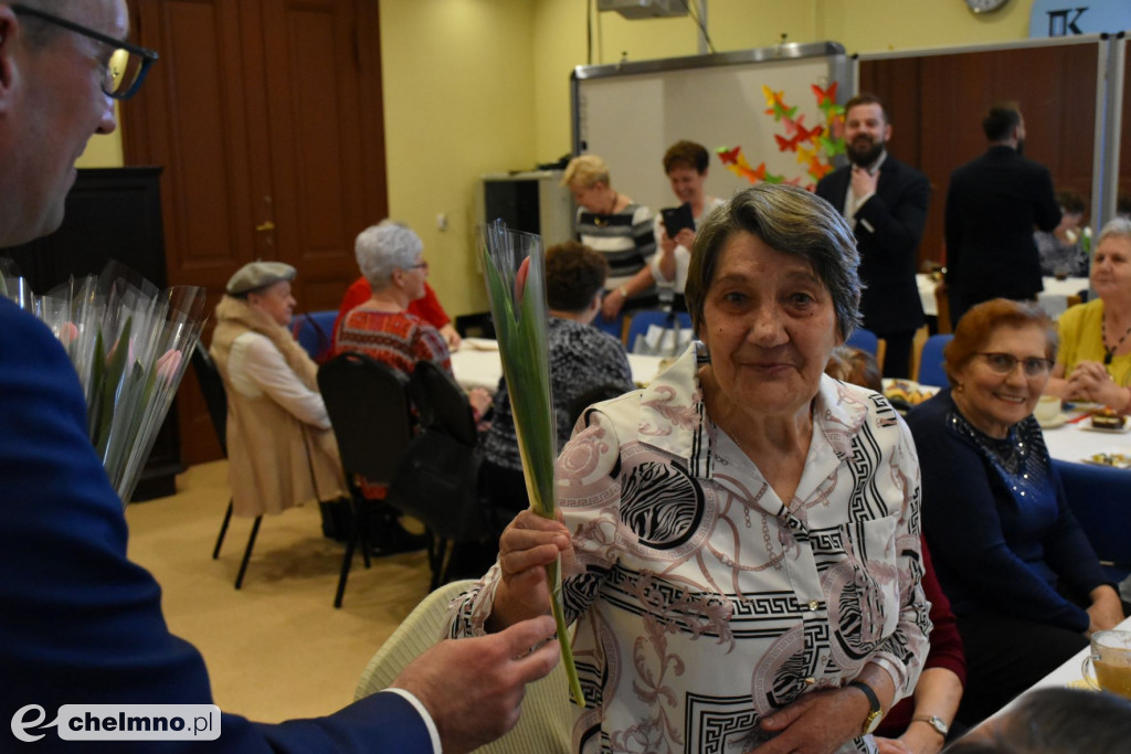 Dzień Kobiet dla Seniorek w Unisławiu