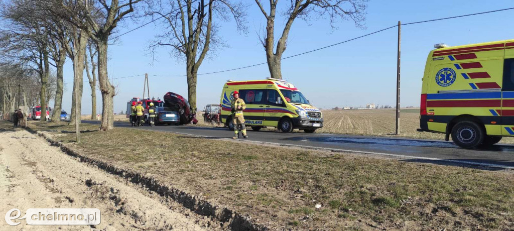 Czołowe zderzenie w Kałdusie. Trzy osoby poszkodowane