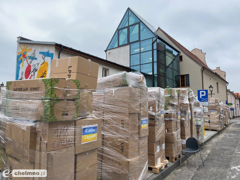 Transporty dla Kaniowa i trwająca zbiórka w Grudziądzkiej 36