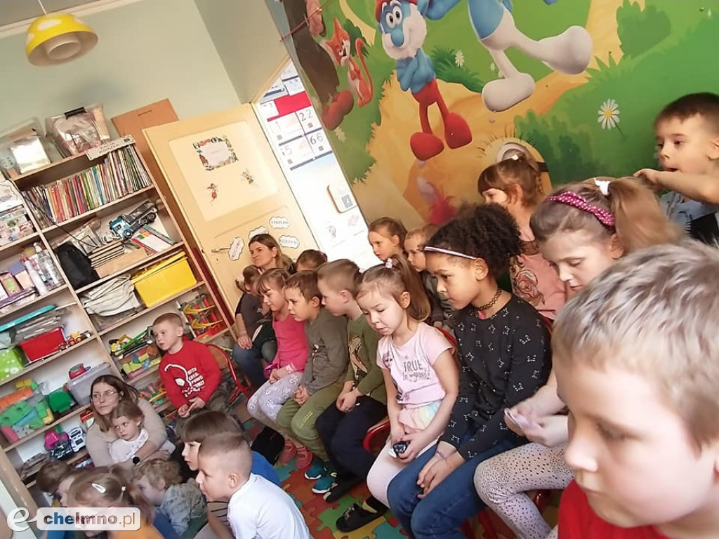 Wiosenne przedstawienie u przedszkolaków w 