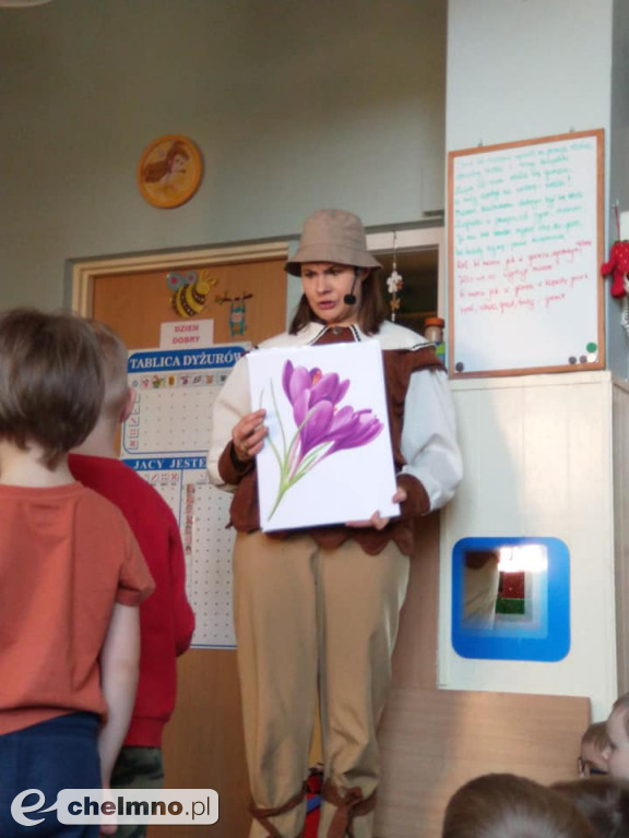 Wiosenne przedstawienie u przedszkolaków w 