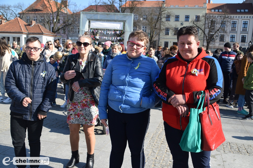 Happening z okazji Światowego Dnia Osób z Zespołem Downa