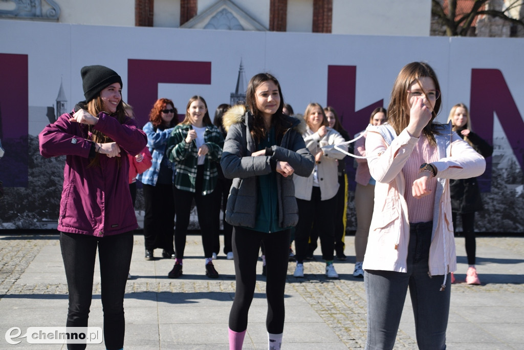 Happening z okazji Światowego Dnia Osób z Zespołem Downa