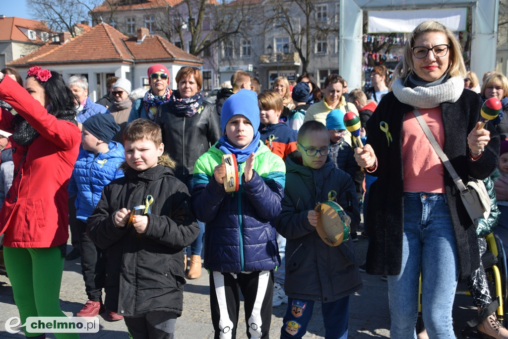 Happening z okazji Światowego Dnia Osób z Zespołem Downa