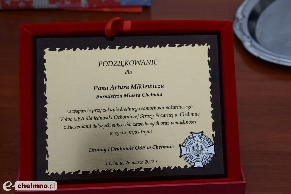 Uroczyste przekazanie i poświęcenie samochodu OSP