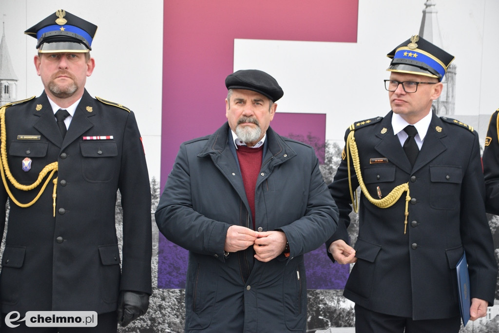 Uroczyste przekazanie i poświęcenie samochodu OSP