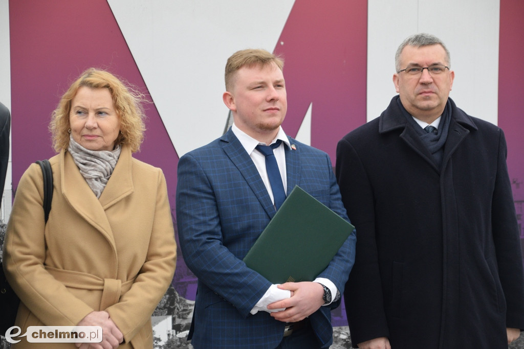 Uroczyste przekazanie i poświęcenie samochodu OSP