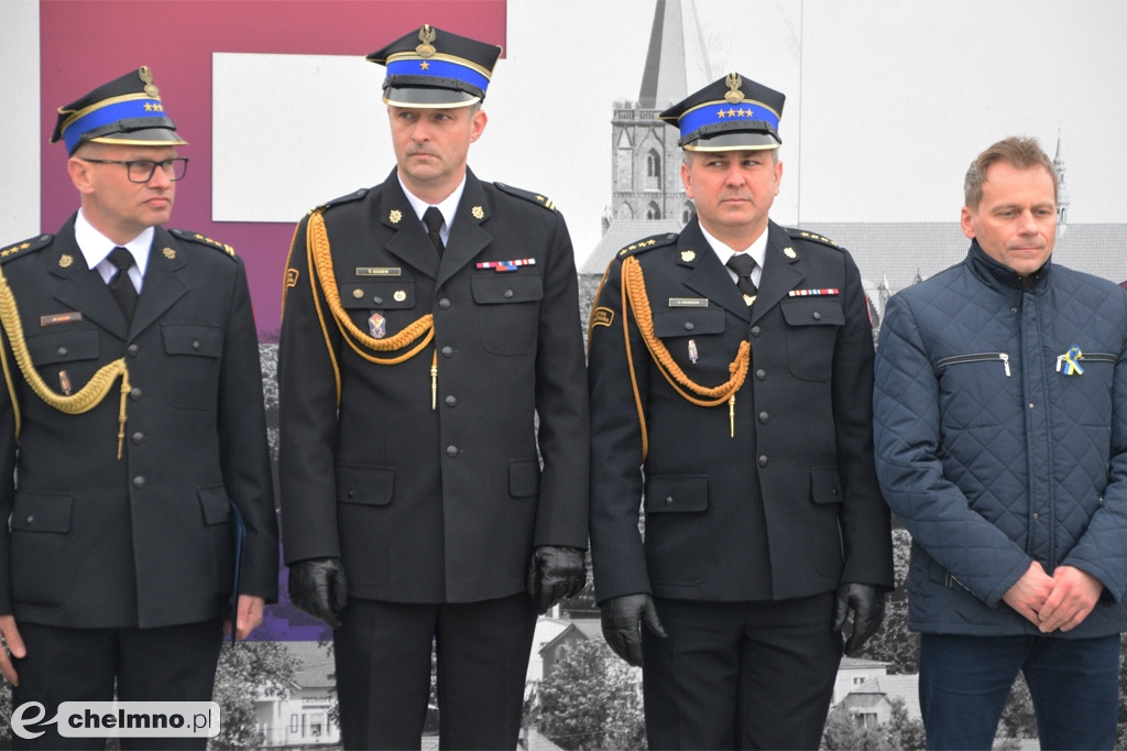 Uroczyste przekazanie i poświęcenie samochodu OSP