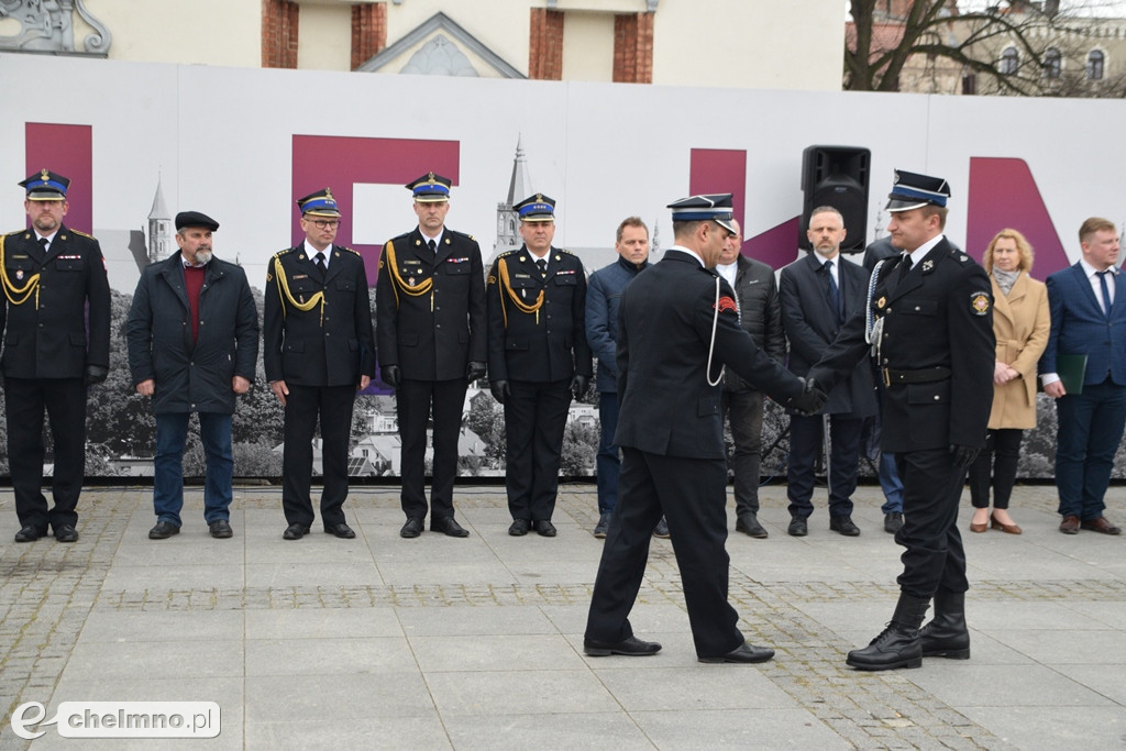 Uroczyste przekazanie i poświęcenie samochodu OSP