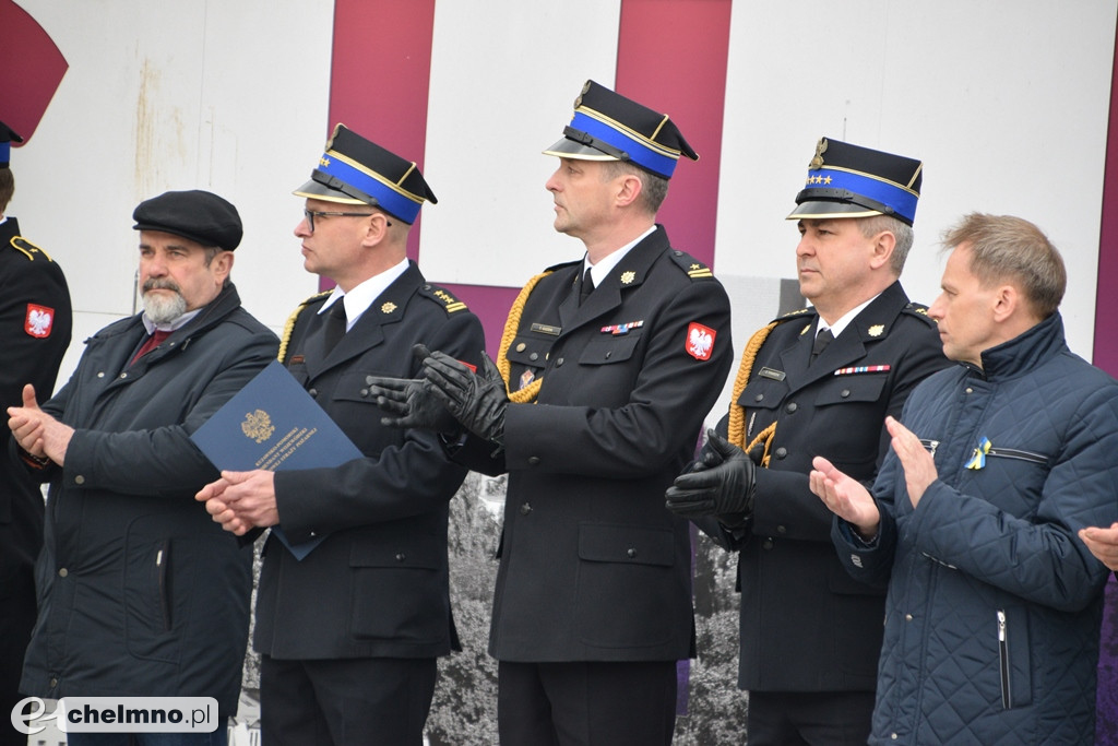 Uroczyste przekazanie i poświęcenie samochodu OSP