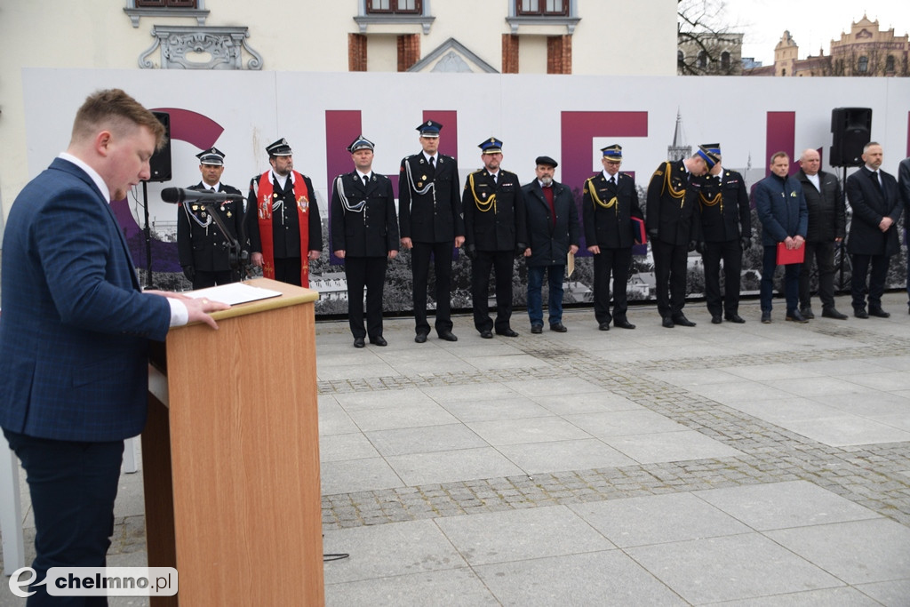 Uroczyste przekazanie i poświęcenie samochodu OSP