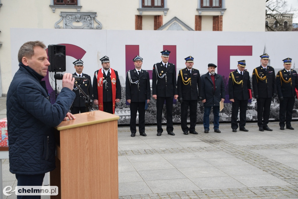 Uroczyste przekazanie i poświęcenie samochodu OSP