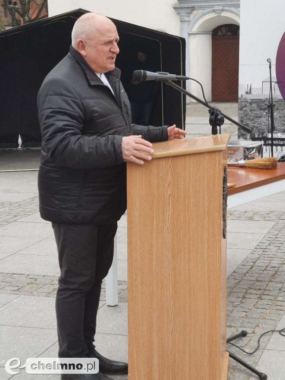 Uroczyste przekazanie i poświęcenie samochodu OSP