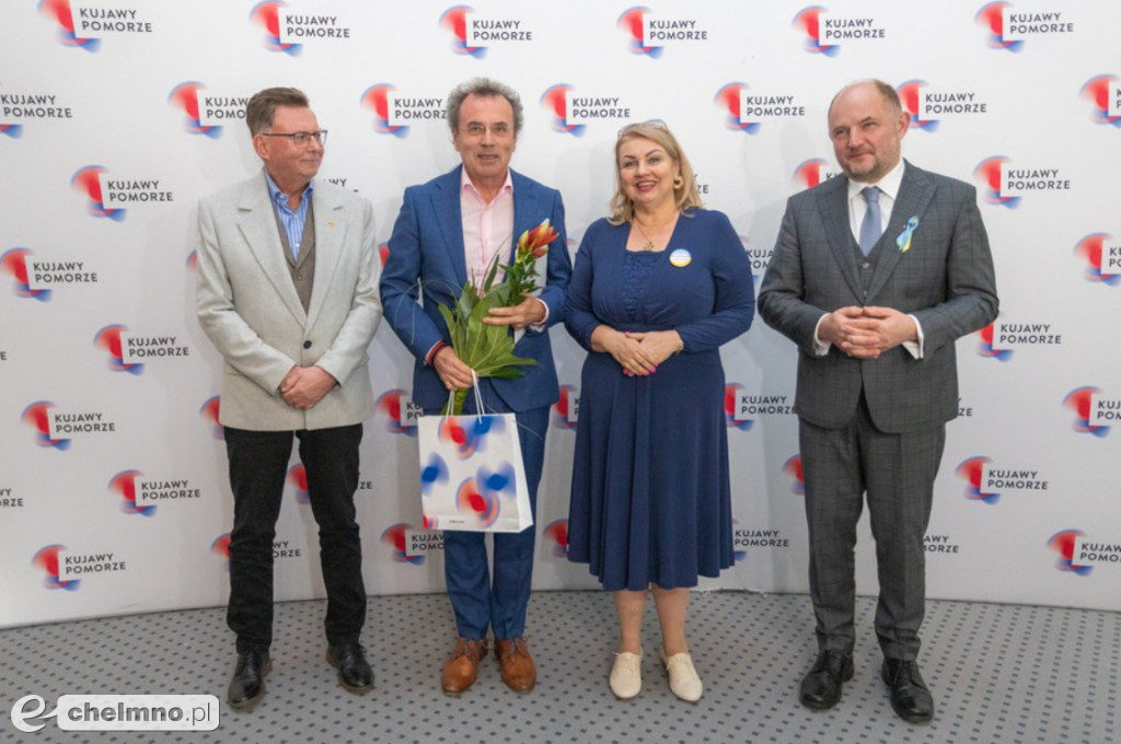 Artyści ze stypendiami