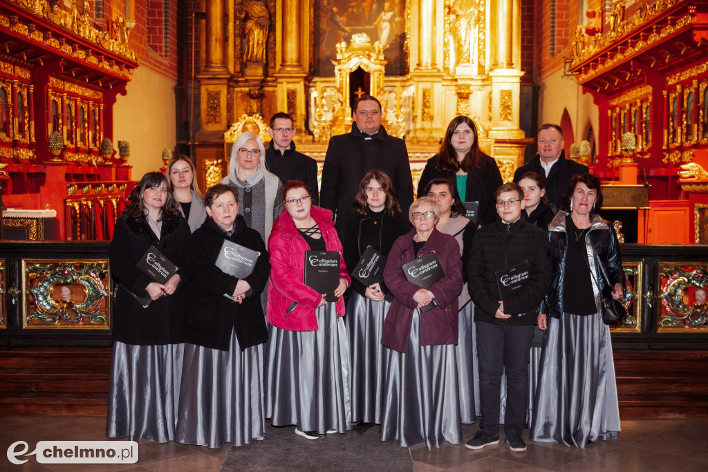 Chór Collegium Cantorum zaśpiewa podczas Misterium Męki Pańskiej