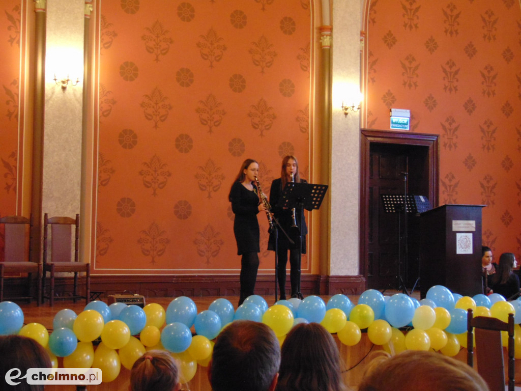 Koncert Solidarni z Ukrainą w ZSO nr 1