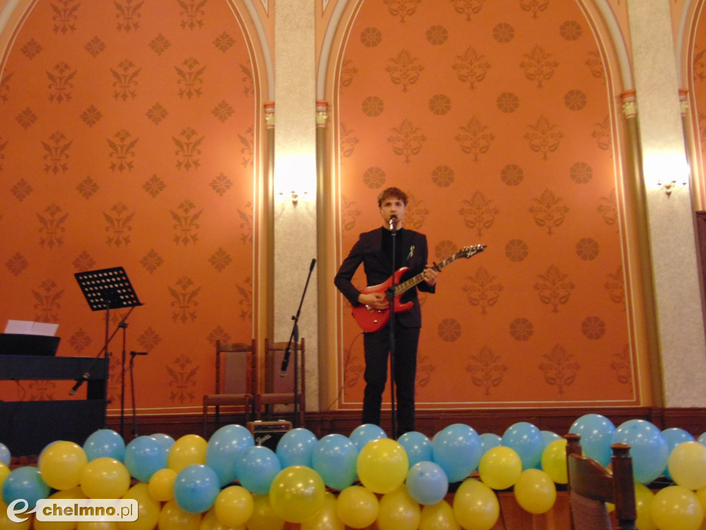 Koncert Solidarni z Ukrainą w ZSO nr 1