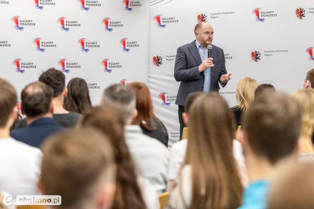 Najlepsi sportowcy z marszałkowskimi stypendiami