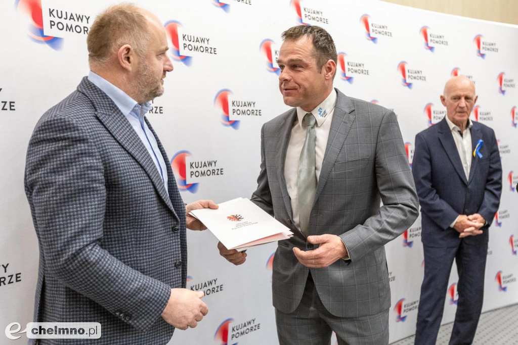 Najlepsi sportowcy z marszałkowskimi stypendiami