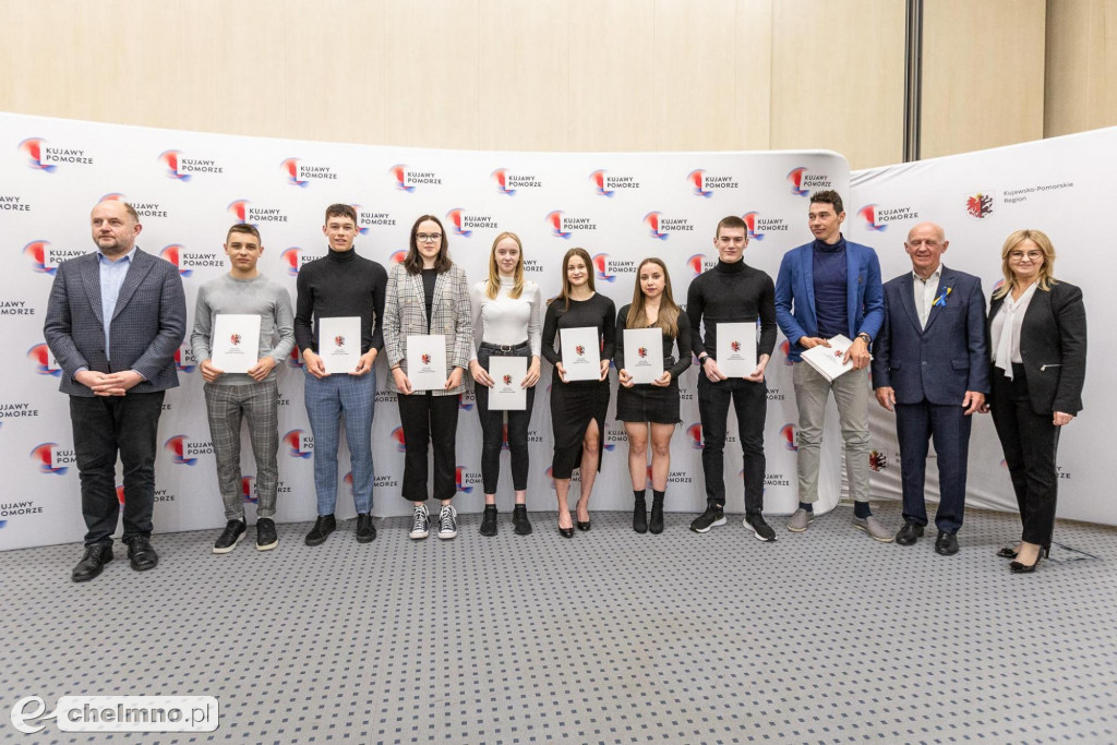 Najlepsi sportowcy z marszałkowskimi stypendiami