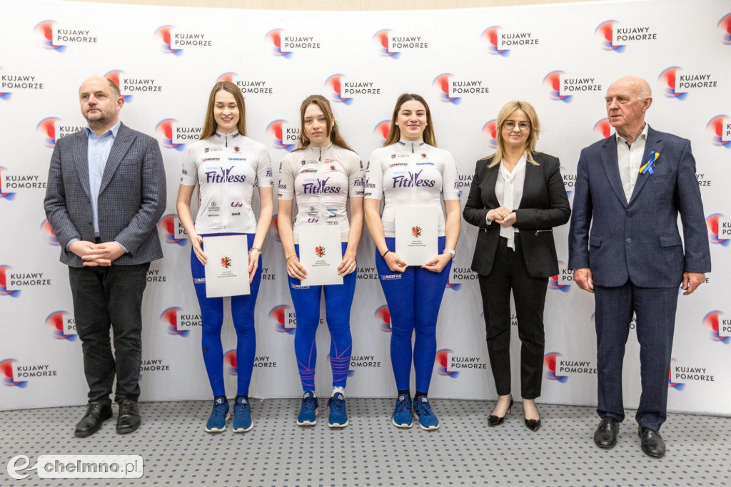Najlepsi sportowcy z marszałkowskimi stypendiami
