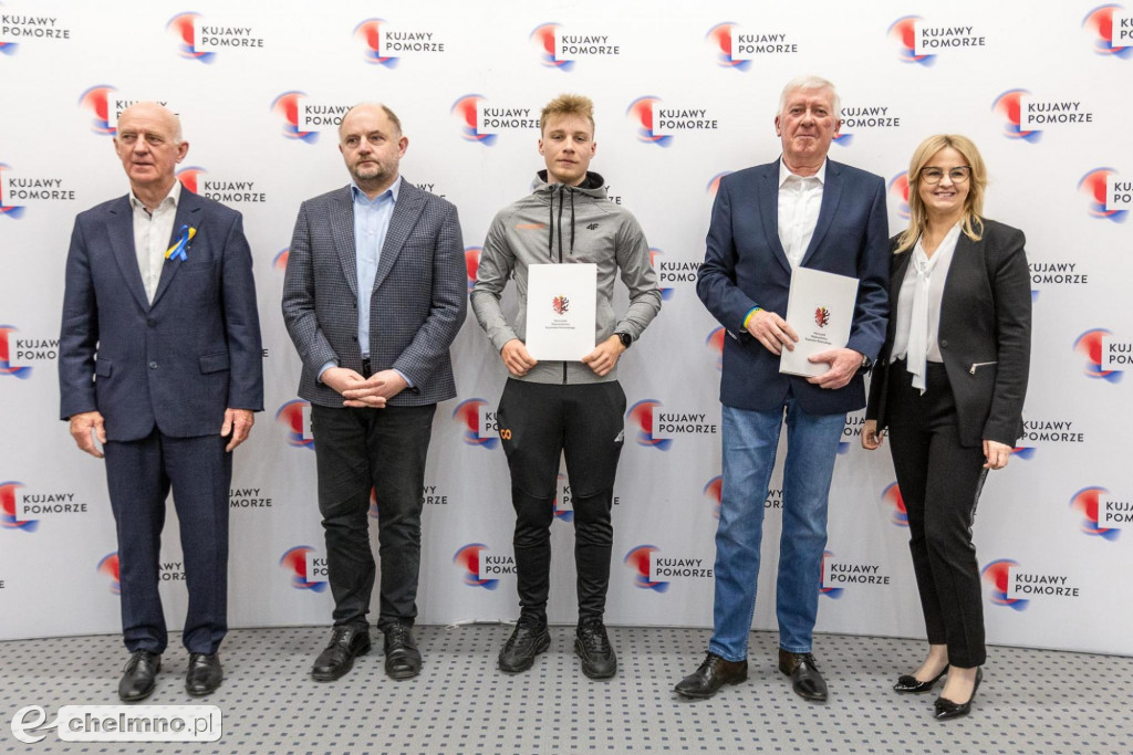 Najlepsi sportowcy z marszałkowskimi stypendiami