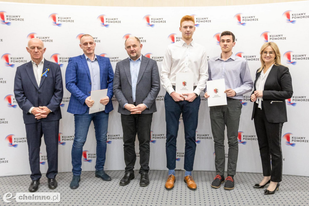 Najlepsi sportowcy z marszałkowskimi stypendiami