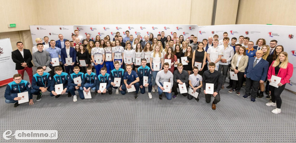 Najlepsi sportowcy z marszałkowskimi stypendiami