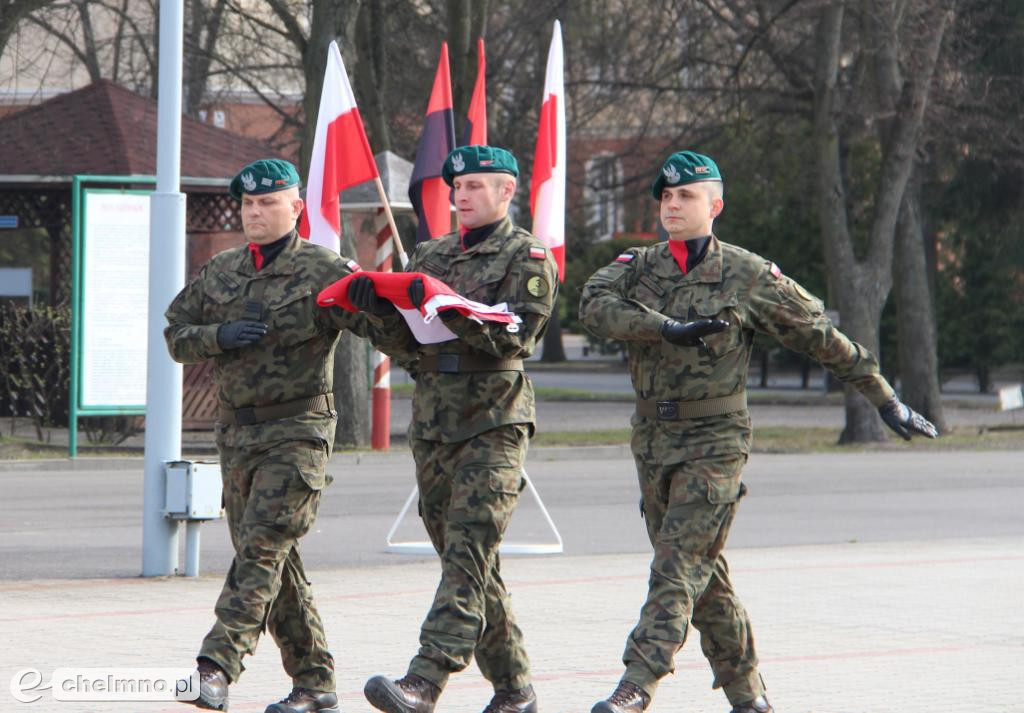 Uroczysty apel z okazji Święta Wojsk Inżynieryjnych