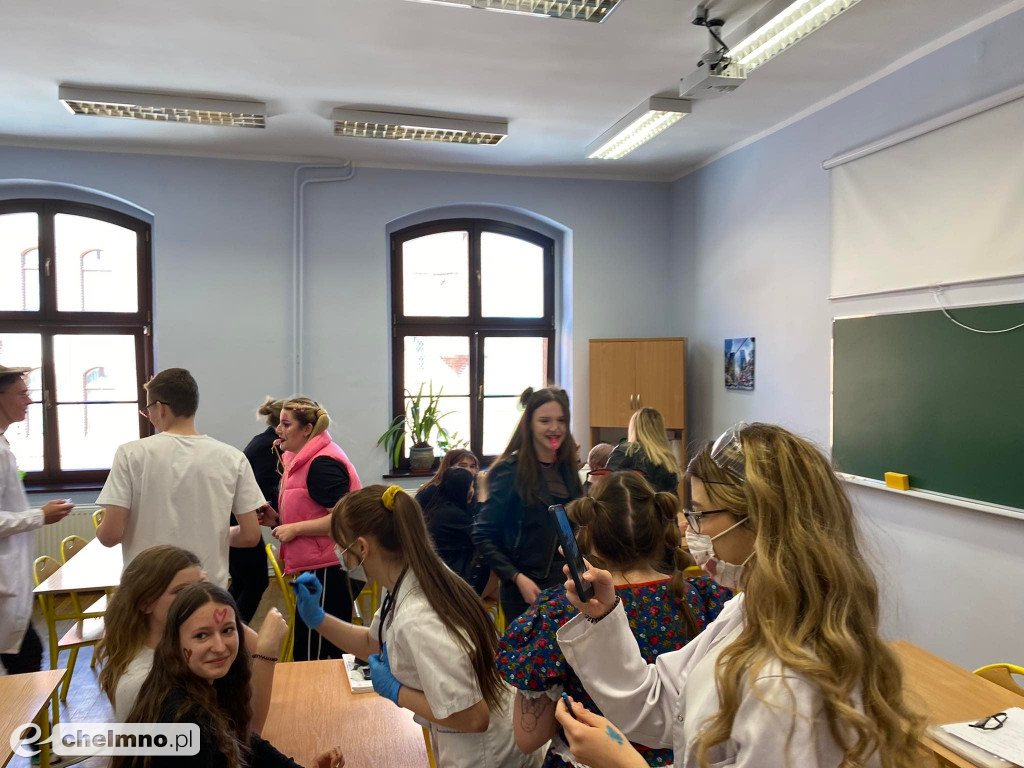 Tak wesoło było na wczorajszej żakinadzie ZSO nr 1
