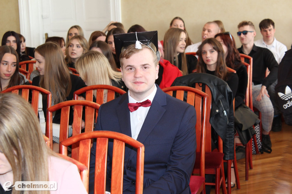Fotogaleria pożegnania absolwentów ZS nr 2