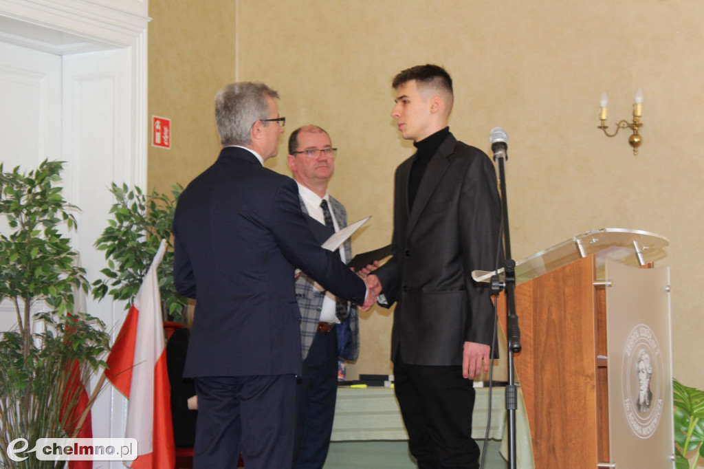 Fotogaleria pożegnania absolwentów ZS nr 2