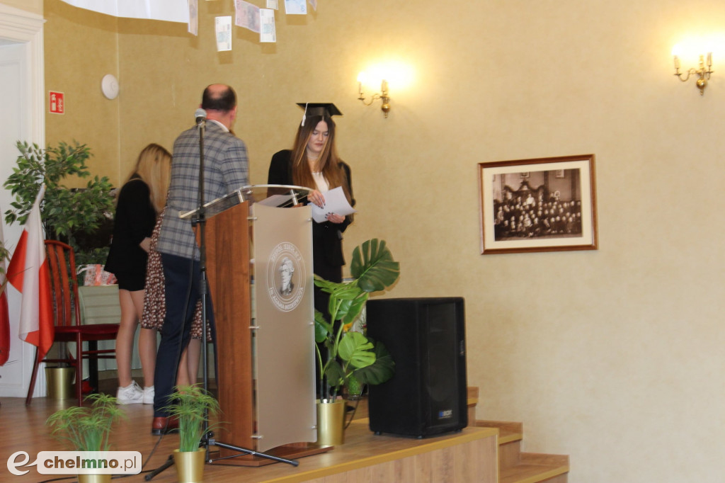 Fotogaleria pożegnania absolwentów ZS nr 2