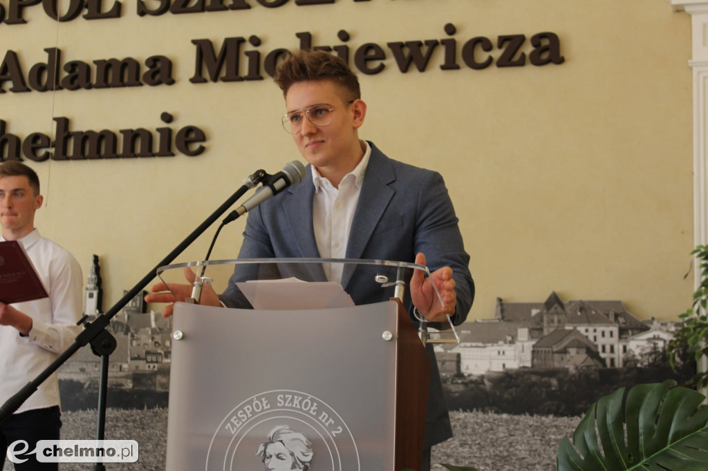 Fotogaleria pożegnania absolwentów ZS nr 2