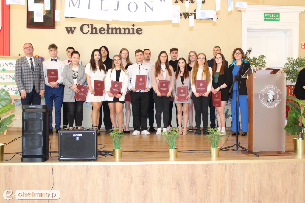 Fotogaleria pożegnania absolwentów ZS nr 2
