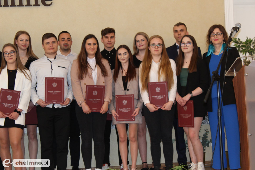 Fotogaleria pożegnania absolwentów ZS nr 2