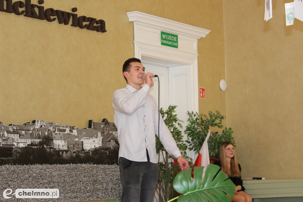 Fotogaleria pożegnania absolwentów ZS nr 2