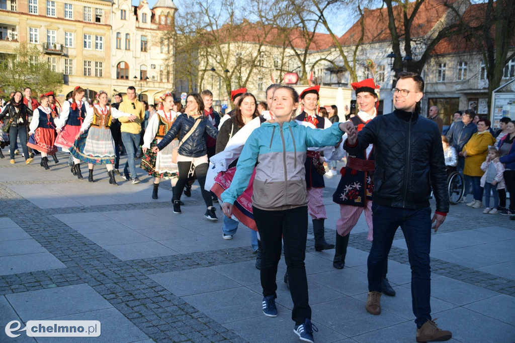 Tańczyliście dziś poloneza na Rynku?