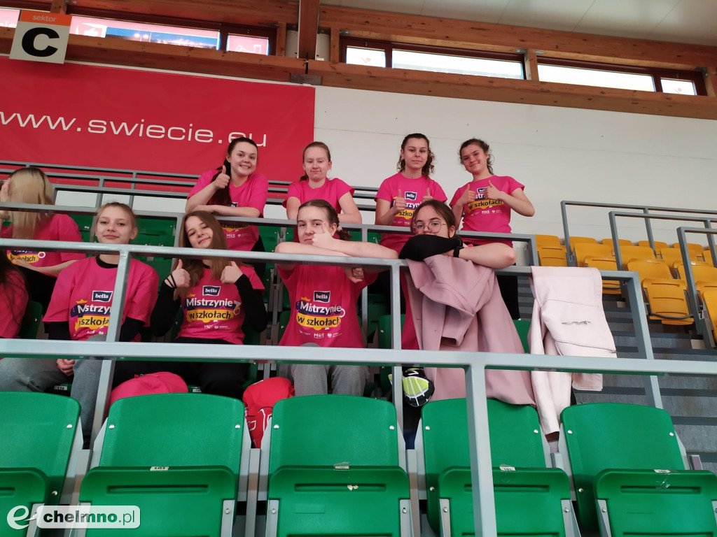 Lekcja wf z mistrzyniami sportu