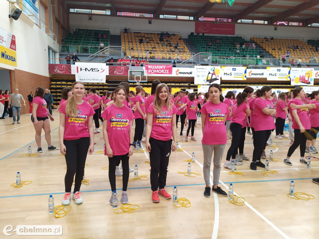Lekcja wf z mistrzyniami sportu